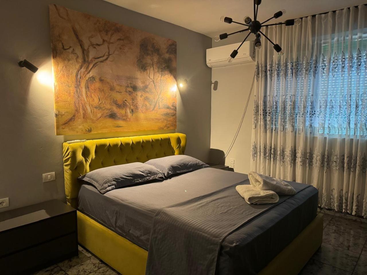 Апартаменты Your House In Тирана